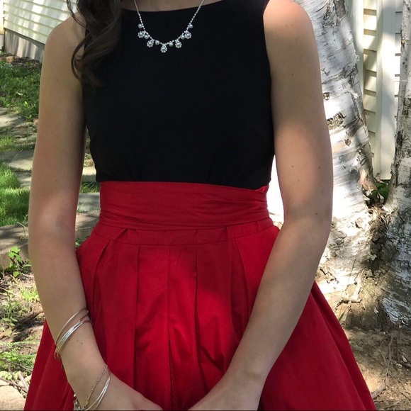 red ralph lauren prom dress - Picture 5 of 5